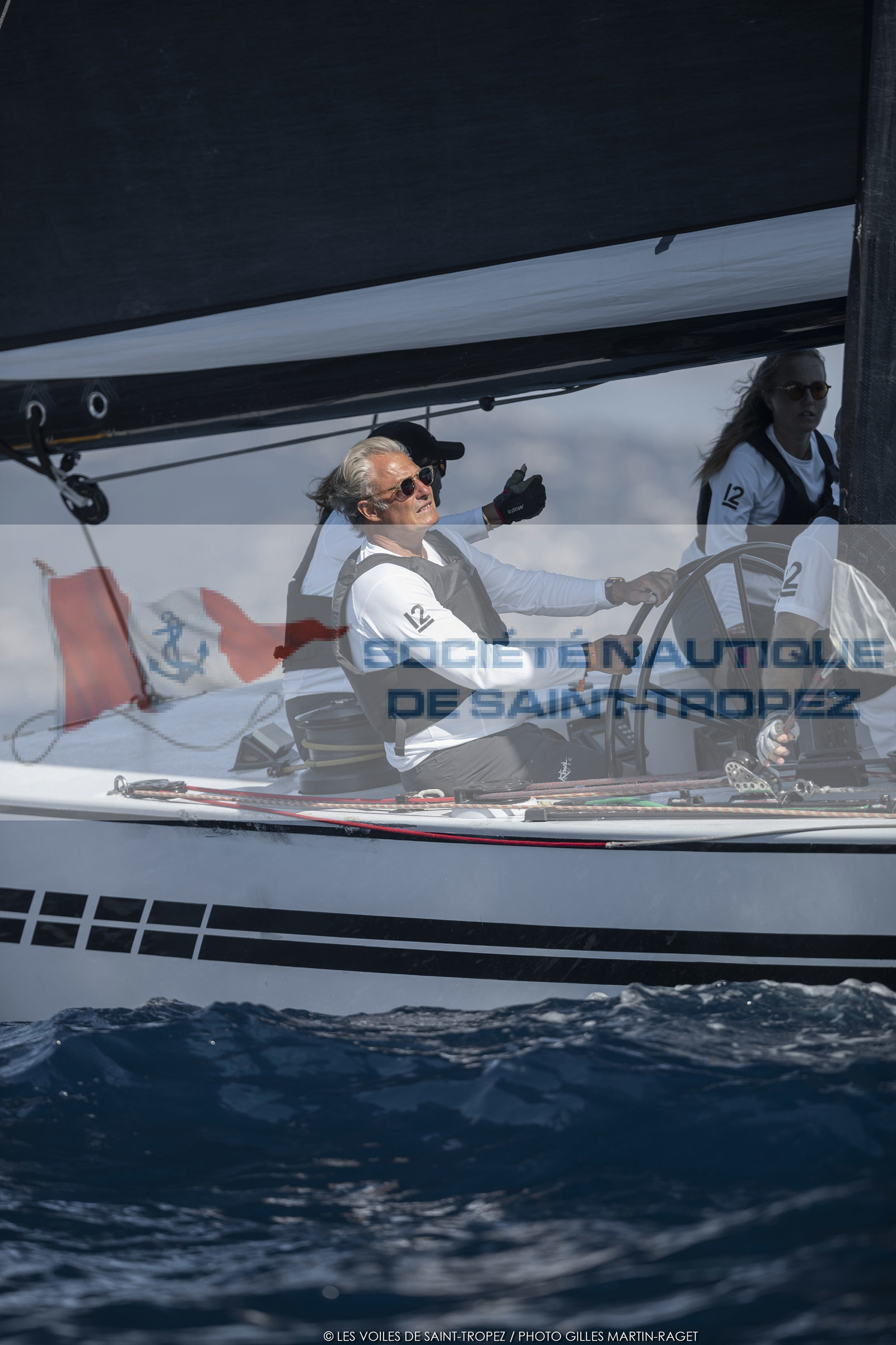 06 10 2022, Saint-Tropez (FRA,83), Voiles de Saint-Tropez 2022,  Maxis Club 55 Cupentre les deux Wallycento Magic Carpet Cubed et Tango, défi French Kiss vs Kiwi Magic 06 10 2022, Saint-Tropez (FRA,83), Voiles de Saint-Tropez 2022,  Maxis Club 55 Cupentre les deux Wallycento Magic Carpet Cubed et Tango, défi French Kiss vs Kiwi Magic