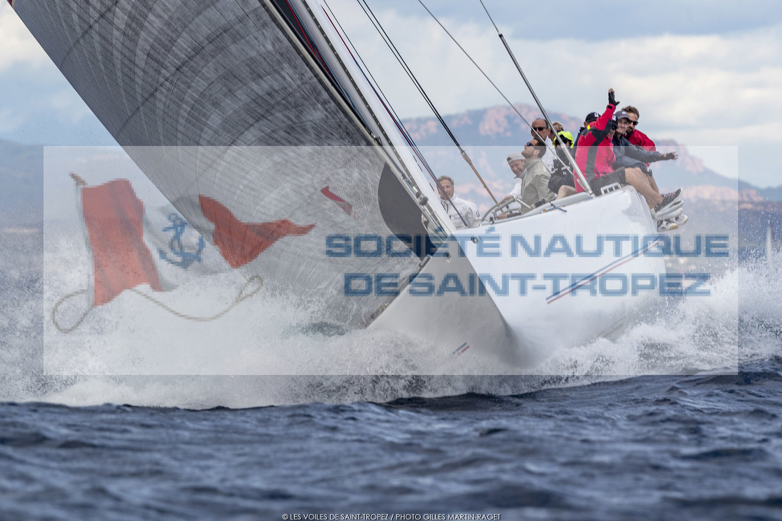 25 09 2022, Saint-Tropez (FRA, 83), Les Voiles de Saint-Tropez 2022, Arrivée des bateaux et de la Coupe d'Automne du Yacht Club de France, 12 m French Kiss,