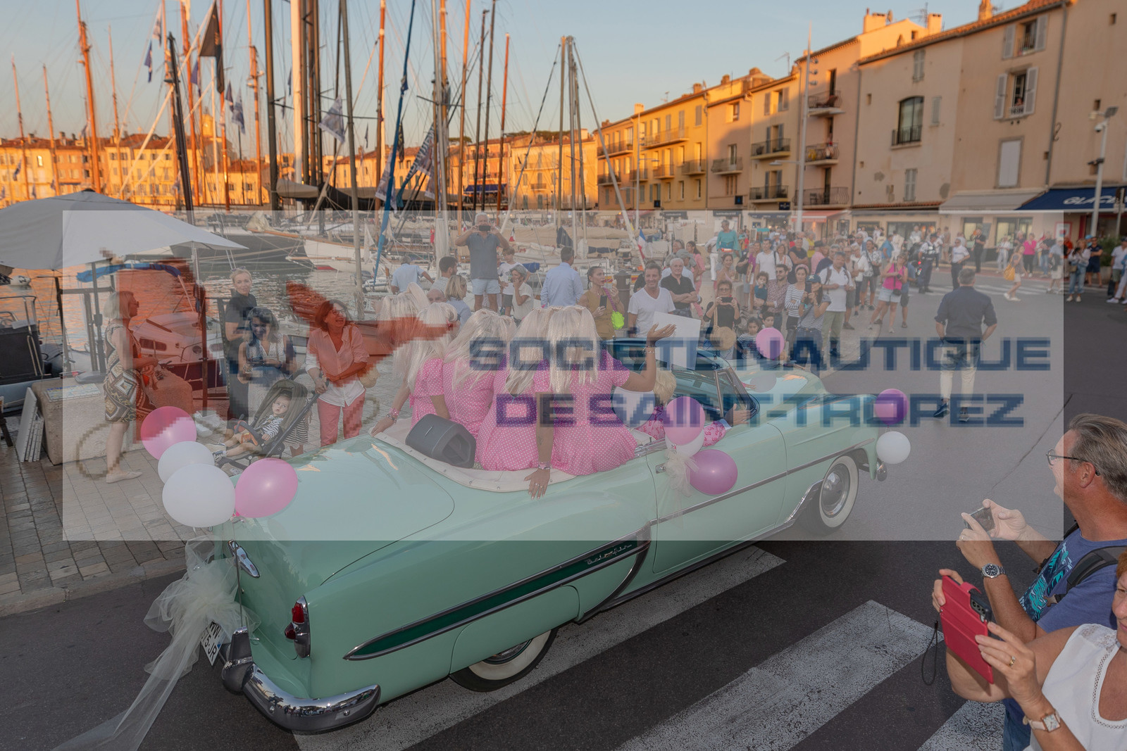 05 10 2023, Saint-Tropez (FRA,83), Les Voiles de Saint-Tropez 2023, RAce Day 5, Défilé des équipages 05 10 2023, Saint-Tropez (FRA,83), Les Voiles de Saint-Tropez 2023, RAce Day 5, Défilé des équipages