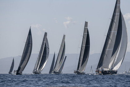 04 10 2022, Saint-Tropez (FRA,83), Voiles de Saint-Tropez 2022, Semaine 2 réservée aux maxis,  race 1