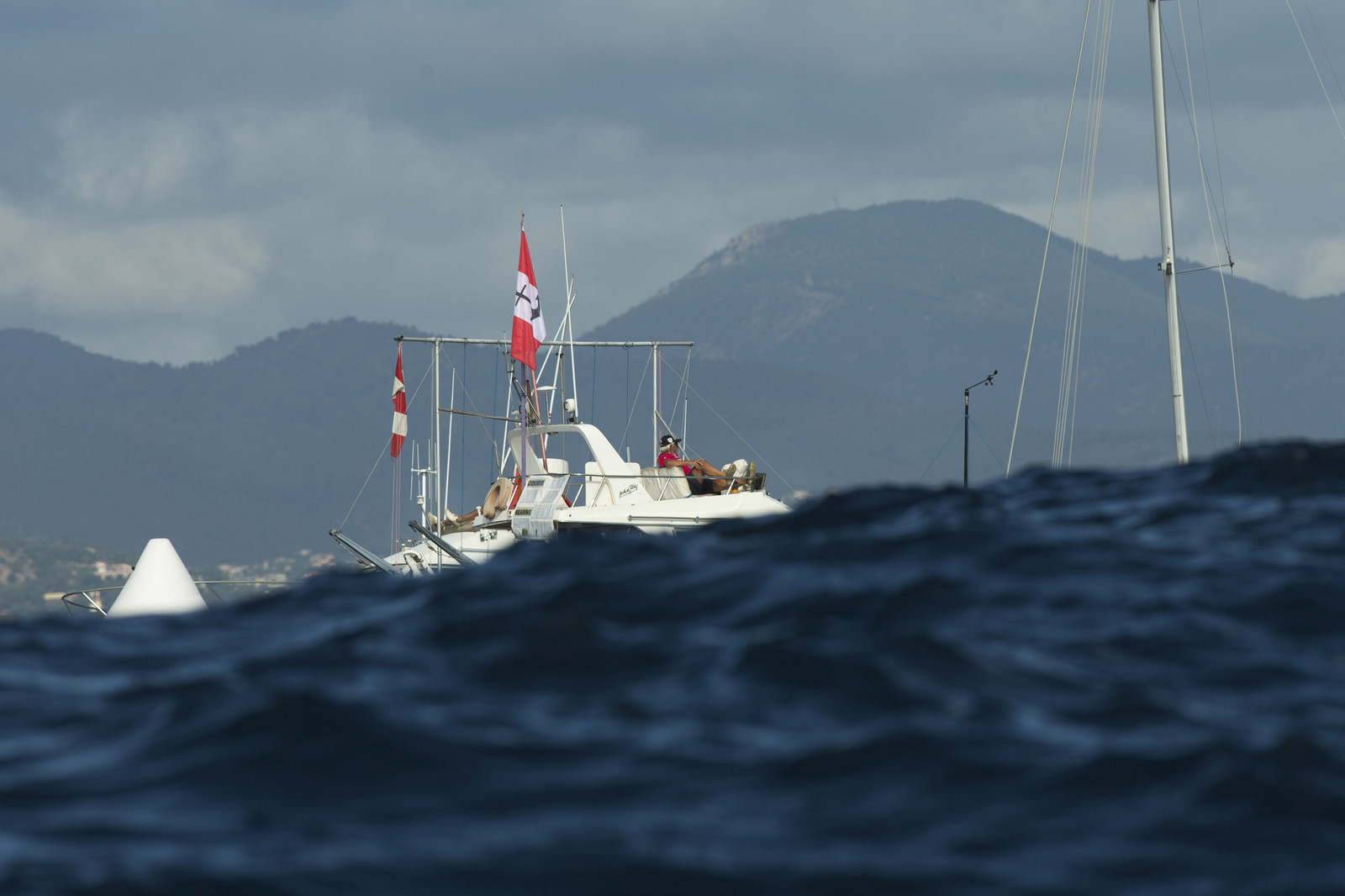 GMR_VST013D6_2165.jpg GMR_VST013D6_2165.jpg