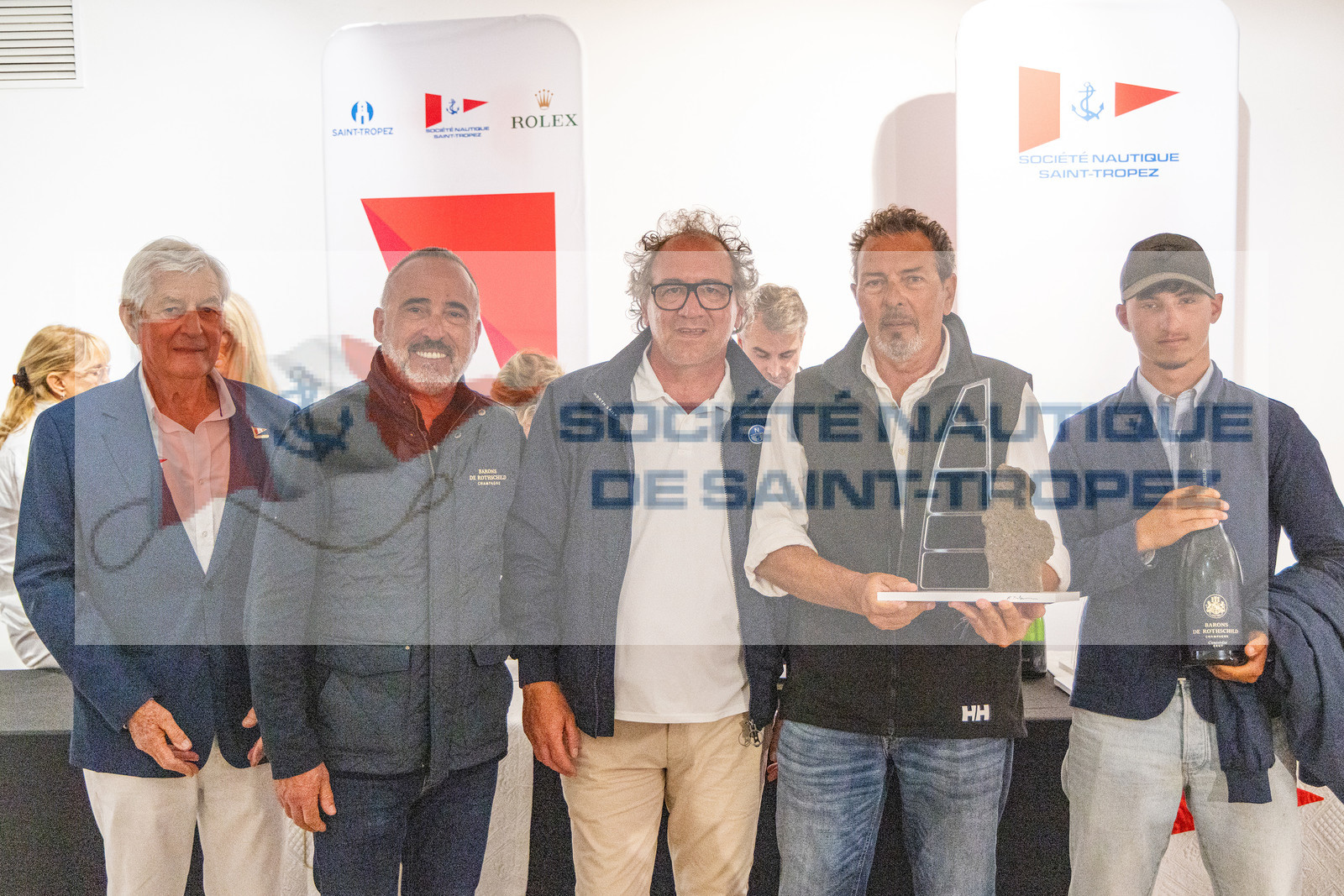 GMR_VST25_16246.jpg GMR_VST25_16246.jpg