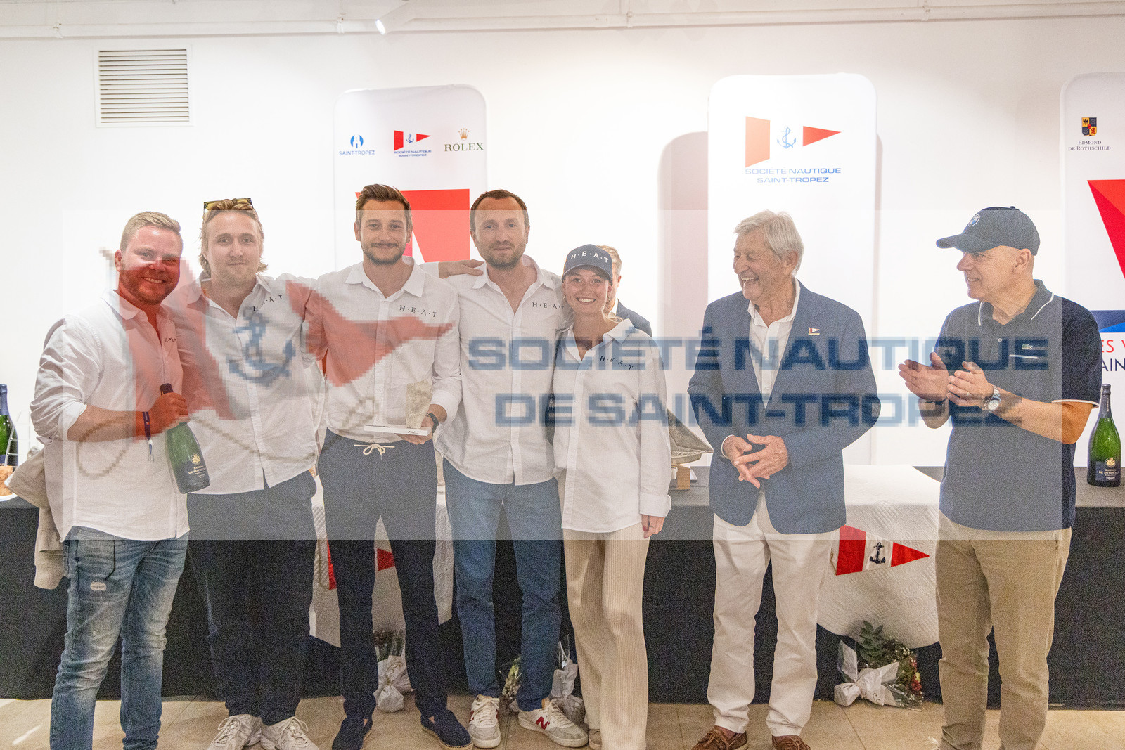 GMR_VST25_16192.jpg GMR_VST25_16192.jpg